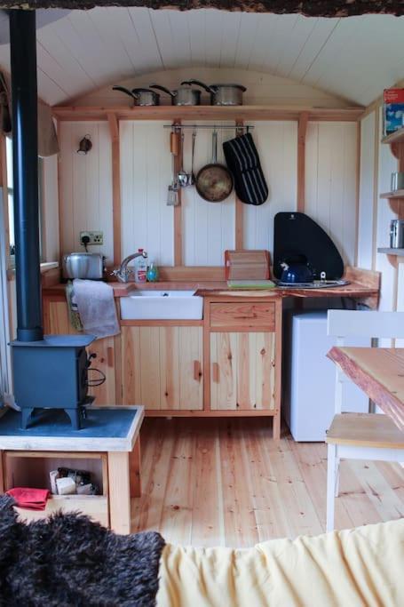 The Shepherds Hut Shrewsbury Exteriér fotografie